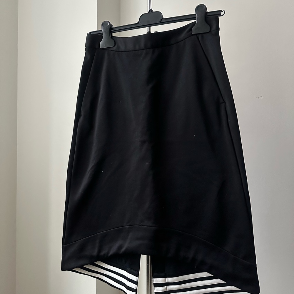 Y-3 Black and White High-Low Skirt